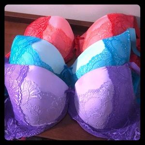 3 for $20 never worn bras. Size 36 DD. Multi-color